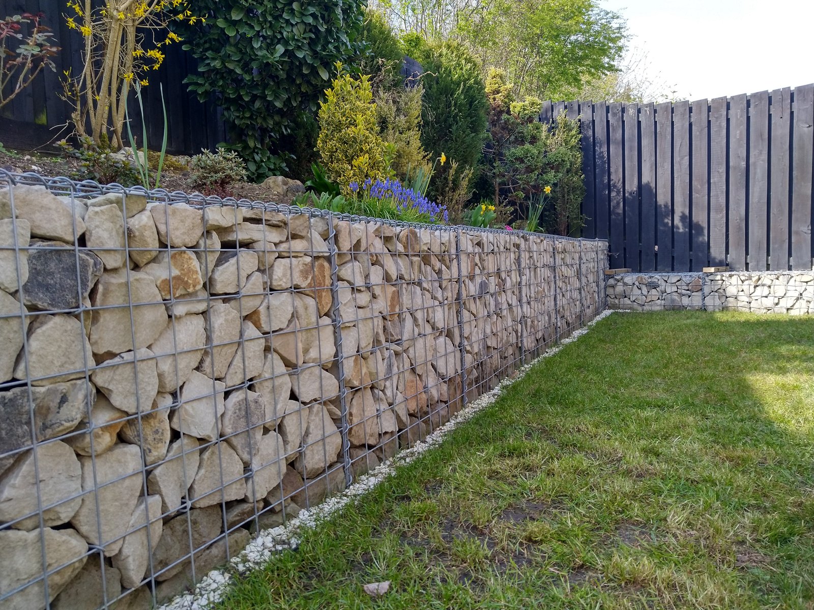 Gabionenwand Privatgarten Marburg